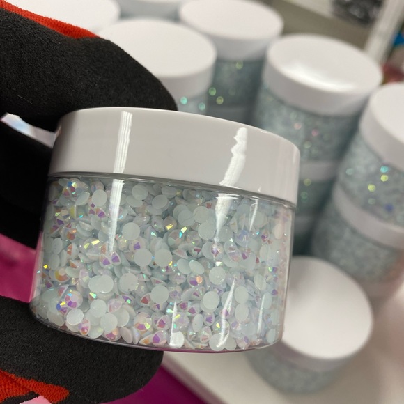 4mm rhinestones - Picture 5 of 8